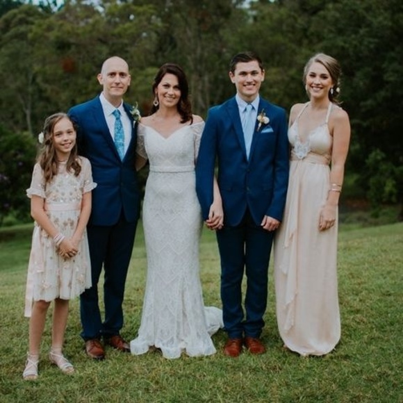 Meet your Posher, Toni - Picture 1 of 1